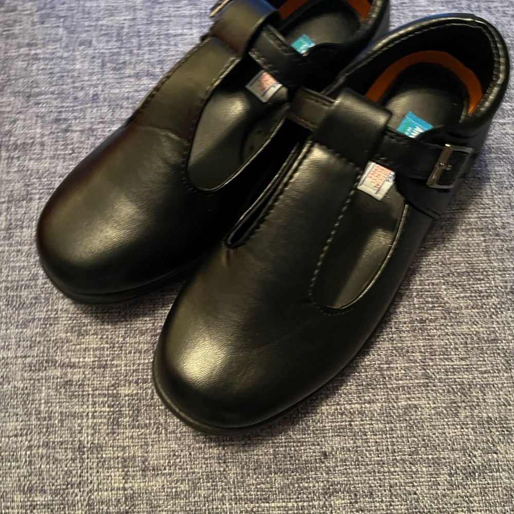 Angels Girls' Mary Jane
Shoes (Youth Size 2